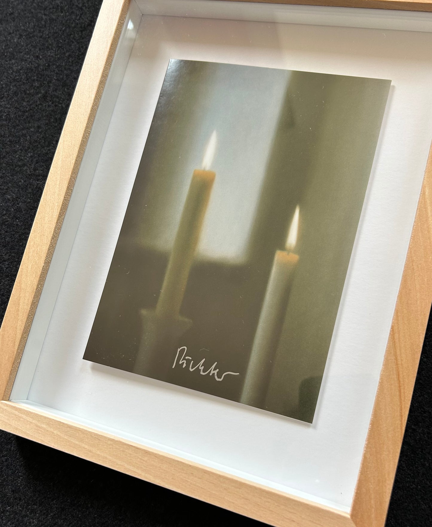 Gerhard Richter (1932) „Zwei Kerzen" - Kunstpostkarte mit Gefälligkeitssignatur