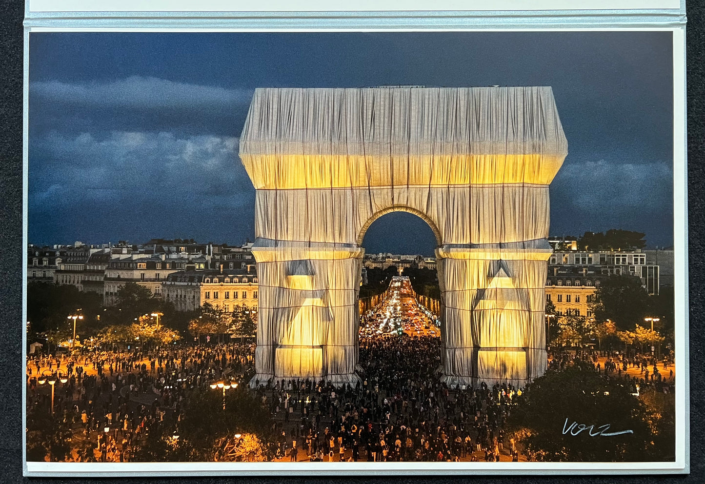 Christo „L‘Arc de Triomphe, by Night“ - signiert & nummeriert