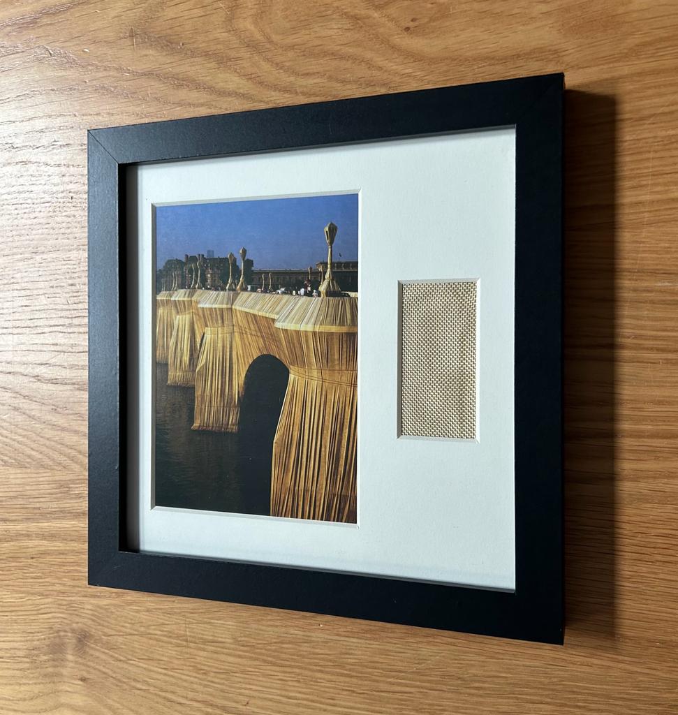 Christo - „The Pont Neuf“ Offsetdruck mit Stofffetzen