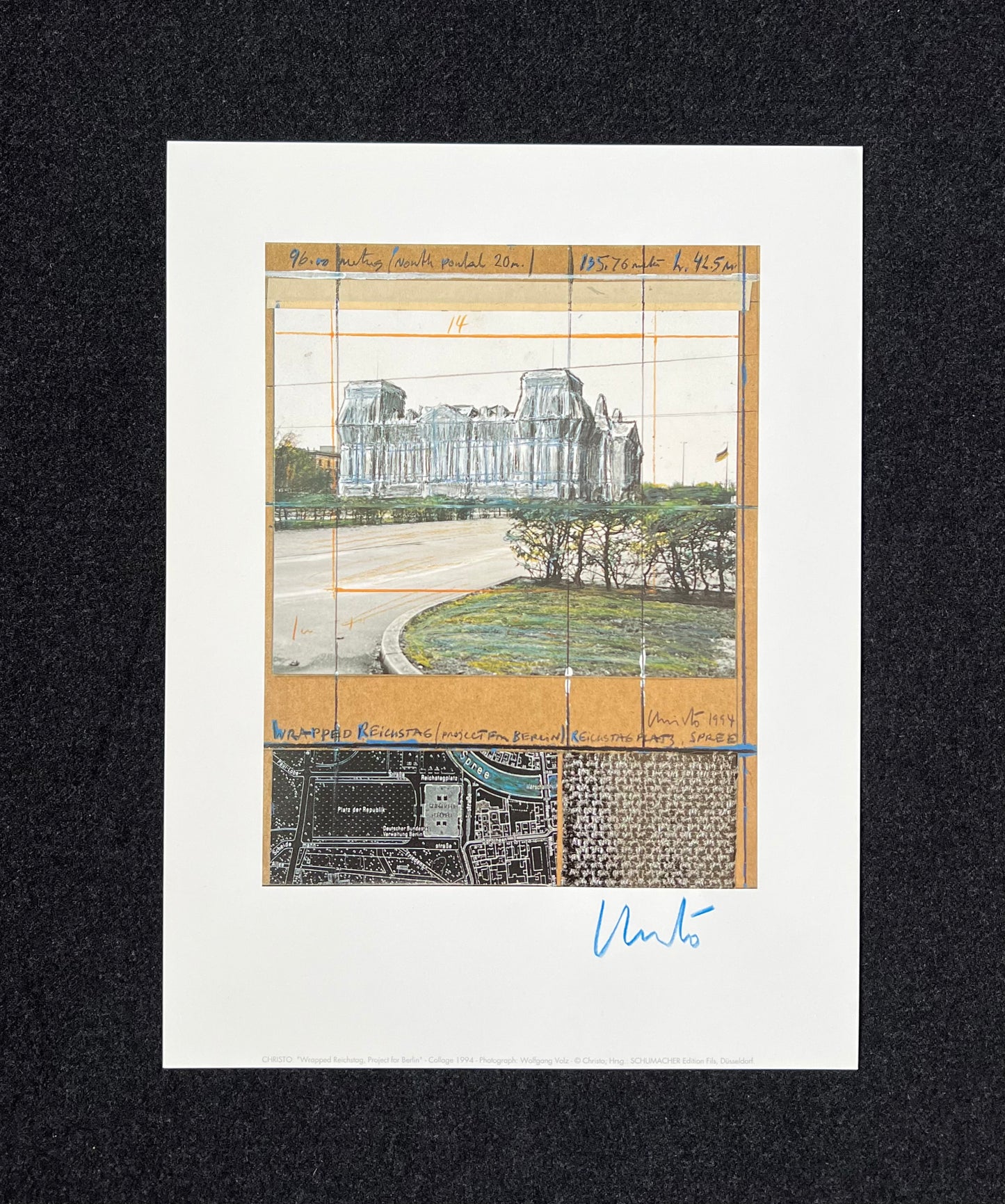 Christo (1935-2020) - „Wrapped Reichstag, Project for Berlin" - Collage mit Silberfolie (signiert)