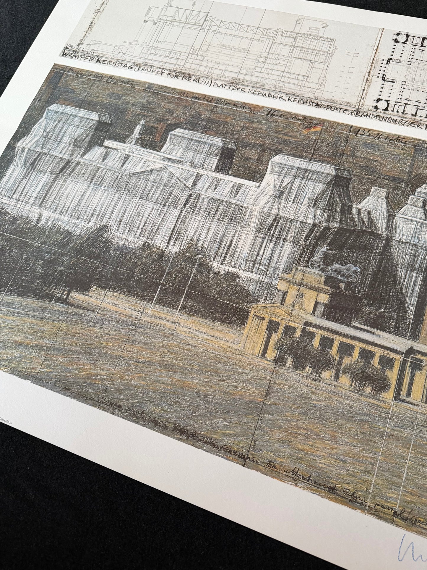 Christo (1935-2020) „Wrapped Reichstag, Project for Berlin" - handsigniert