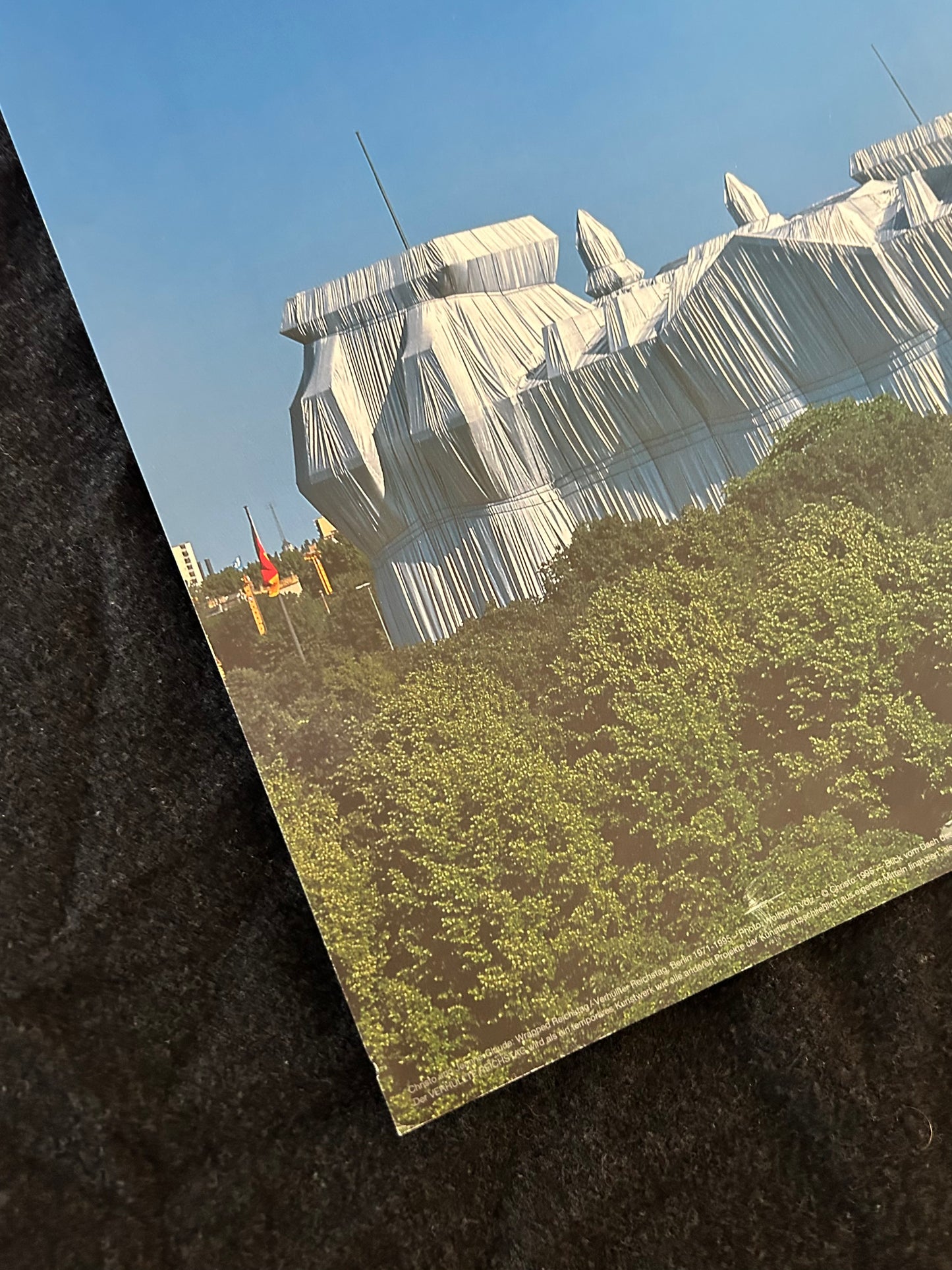 Christo (1935-2020) - „The Wrapped Reichstag“ (handsigniert)